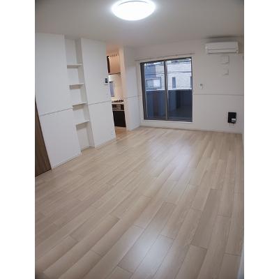 エスペラント　ノーヴァ 201【管理NO：1-027551901-02010】 ★家具家電は申し込み後に搬入しますの物件写真2