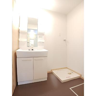 コッツウォルズＡ 204【管理NO：1-015702201-02040】 ★家具家電は申し込み後に搬入しますの物件写真6