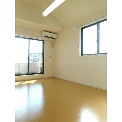 エアリーヴィッツ 201【管理NO：1-020488402-02010】 ★家具家電は申し込み後に搬入します 2026年07月下旬入居可能の物件写真2