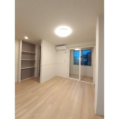 ラ・ファミーユ　５ 101【管理NO：1-027069401-01010】 2026年07月中旬入居可能の物件写真2
