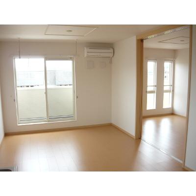 クロノス　Ⅱ 202【管理NO：1-016590901-02020】 ★家具家電は申し込み後に搬入します★の物件写真2