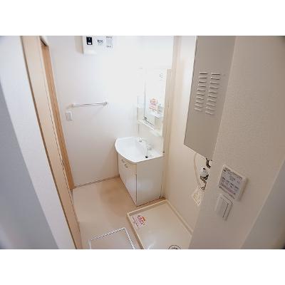 エル　ゴルド 102【管理NO：1-018096401-01020】 ★家具家電は申し込み後に搬入しますの物件写真6