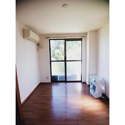 フォレスタ 204【管理NO：1-007602301-02040】 ★家具家電は申し込み後に搬入します★ ★2026年09月上旬入居可能★の物件写真2