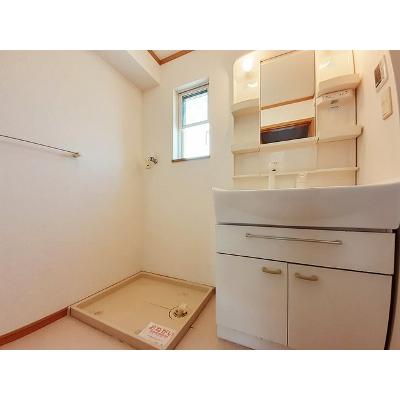 イズミティ・ヒルズ　弐番館 203【管理NO：1-012689002-02030】 ★家具家電は申し込み後に搬入します★の物件写真6
