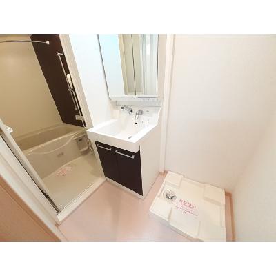 カモミール 404【管理NO：1-018112301-04040】 ★家具家電は申し込み後に搬入します★ ★2026年11月中旬入居可能★の物件写真6