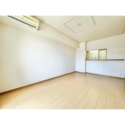 「華」弐番館 205【管理NO：1-014653702-02050】 ★家具家電は申し込み後に搬入します★の物件写真2