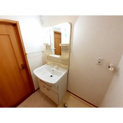 シュティル 201【管理NO：1-013136001-02010】 ★家具家電は申し込み後に搬入します★の物件写真6
