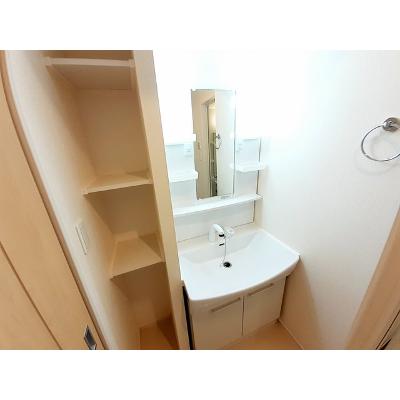 apartment 宮城県岩沼市恵み野２丁目１４番地の１０ 

↓地図はこちらから