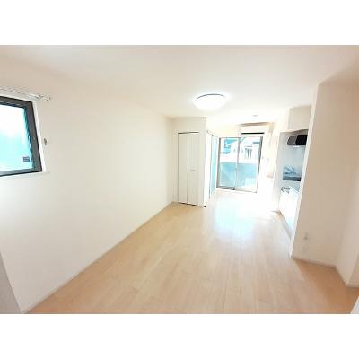 アリエール　Ⅴ 104【管理NO：1-021707301-01040】 ★家具家電は申し込み後に搬入します★の物件写真2