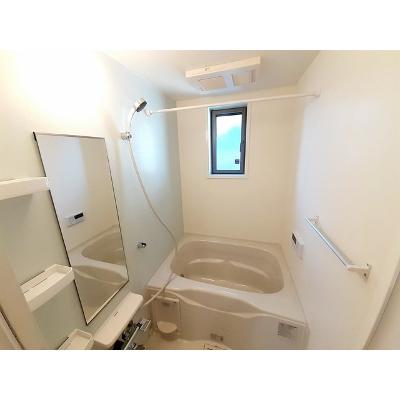 アリエール　Ⅴ 104【管理NO：1-021707301-01040】 ★家具家電は申し込み後に搬入します★の物件写真4