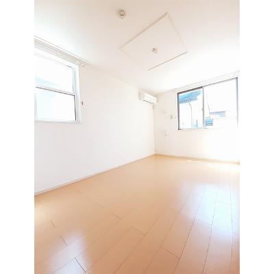 レジデンス通船場 101【管理NO：1-017221001-01010】 ★家具家電は申し込み後に搬入します 2026年08月上旬入居可能の物件写真2