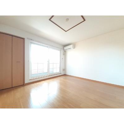 ライスインパクトＡ 203【管理NO：1-013465701-02030】 ★家具家電は申し込み後に搬入します 2026年08月中旬入居可能の物件写真2