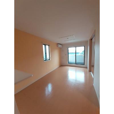 サニー 204【管理NO：1-019065901-02040】 ★家具家電は申し込み後に搬入します 2026年08月中旬入居可能の物件写真2