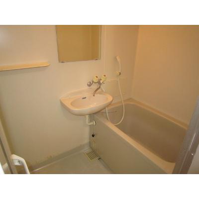 エルディム笹島 204【管理NO：1-004042201-02040】 ★家具家電は申し込み後に搬入します★の物件写真4