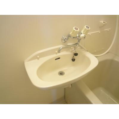 エルディム笹島 204【管理NO：1-004042201-02040】 ★家具家電は申し込み後に搬入します★の物件写真6