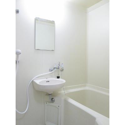 サンハイツ松本 203【管理NO：1-000551201-02030】 ★家具家電は申し込み後に搬入します 2026年08月中旬入居可能の物件写真4