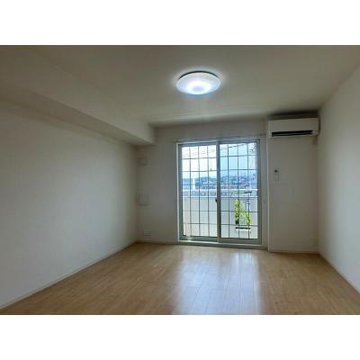 ベルコリーヌ 102【管理NO：1-022246201-01020】 ★家具家電は申し込み後に搬入しますの物件写真2