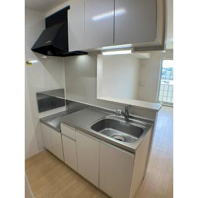 ベルコリーヌ 102【管理NO：1-022246201-01020】 ★家具家電は申し込み後に搬入しますの物件写真3