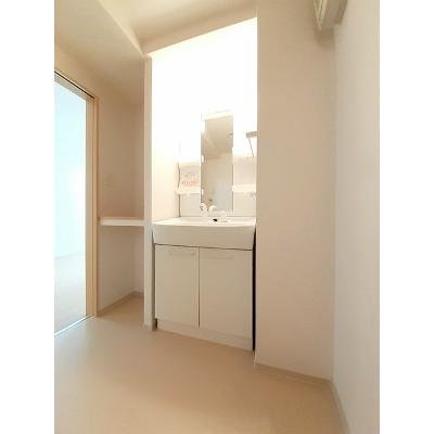 シャルダン 103【管理NO：1-018011501-01030】 ★家具家電は申し込み後に搬入します 2026年08月中旬入居可能の物件写真6