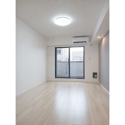 ヒカルサ静岡春日町 205【管理NO：1-028508701-02040】 ★家具家電は申し込み後に搬入します★ ★2026年10月上旬入居可能★の物件写真2