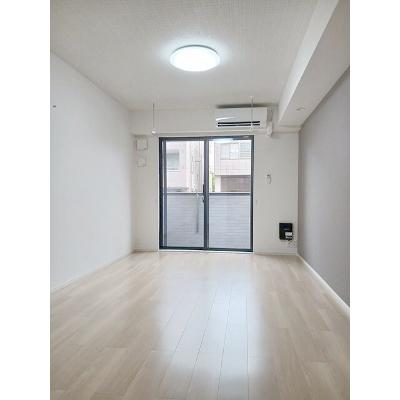 ヒカルサ静岡春日町 105【管理NO：1-028508701-01040】 ★家具家電は申し込み後に搬入します★ ★2026年10月上旬入居可能★の物件写真2