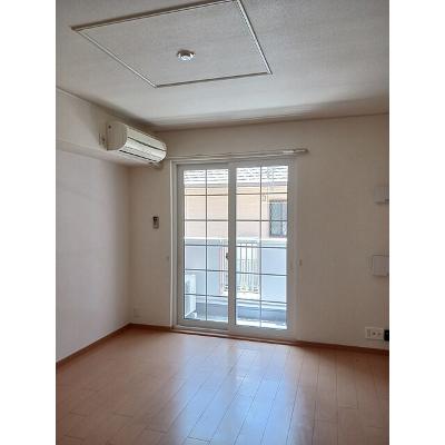 ユーイリーデ 105【管理NO：1-014901001-01040】 ★家具家電は申し込み後に搬入します★ ★2026年08月下旬入居可能★の物件写真2