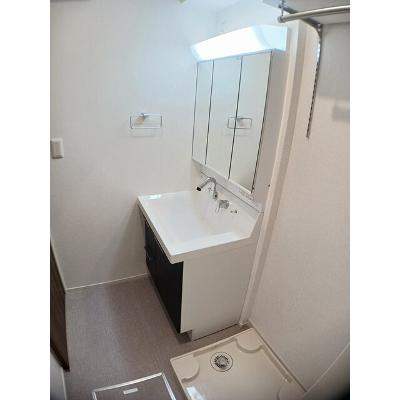 リジェ花田 201【管理NO：1-028153301-02010】 ★家具家電は申し込み後に搬入します★ ★2026年11月中旬入居可能★の物件写真6