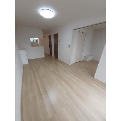 コトハトルチェ 202【管理NO：1-027610001-02020】 ★家具家電は申し込み後に搬入しますの物件写真2