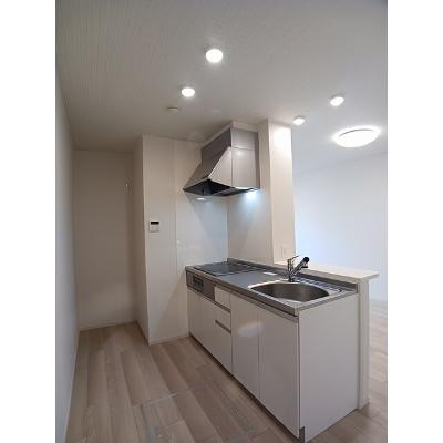 フェリーチェ 102【管理NO：1-026845801-01020】 ★家具家電は申し込み後に搬入します 2026年07月中旬入居可能の物件写真3