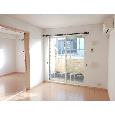 フレール　Ⅱ 102【管理NO：1-016243902-01020】 ★家具家電は申し込み後に搬入します★ ★2026年08月下旬入居可能★の物件写真2
