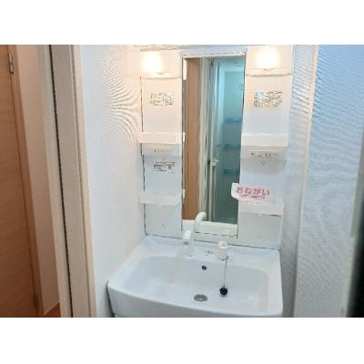 フレール　Ⅱ 102【管理NO：1-016243902-01020】 ★家具家電は申し込み後に搬入します★ ★2026年08月下旬入居可能★の物件写真6