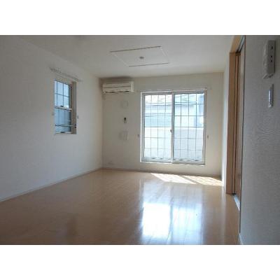 イマジュリ－Ⅰ号館 203【管理NO：1-017246901-02030】 ★家具家電は申し込み後に搬入します★ ★2026年08月下旬入居可能★の物件写真2