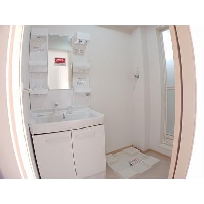 アイリス 105【管理NO：1-016672301-01040】 ★家具家電は申し込み後に搬入します 2026年08月下旬入居可能の物件写真6