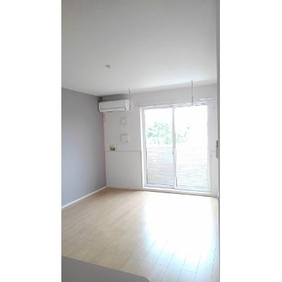 Ｍａｉｓｏｎ　ｄｅ　ｅｔｅ 102【管理NO：1-024289801-01020】 ★家具家電は申し込み後に搬入しますの物件写真2