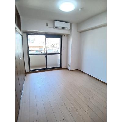 パルクアヴニュ 110【管理NO：1-011616501-01080】 ★家具家電は申し込み後に搬入します★の物件写真2