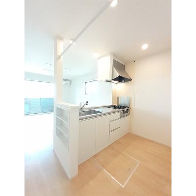 クック鮎喰 101【管理NO：1-022814501-01010】 ★家具家電は申し込み後に搬入します★の物件写真3
