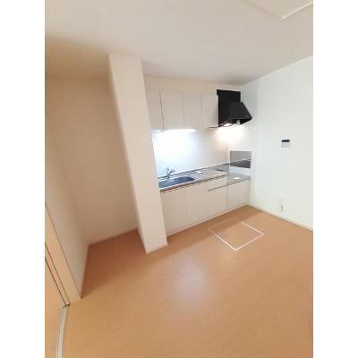 クラール 102【管理NO：1-020590601-01020】 ★家具家電は申し込み後に搬入します 2026年07月上旬入居可能の物件写真3