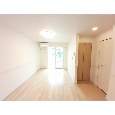 シエル 103【管理NO：1-025729101-01030】 ★家具家電は申し込み後に搬入します 2026年07月中旬入居可能の物件写真2