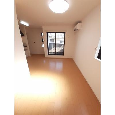 Ｔ’ｓ　ヴィラ 201【管理NO：1-020192501-02010】 ★家具家電は申し込み後に搬入します★の物件写真2