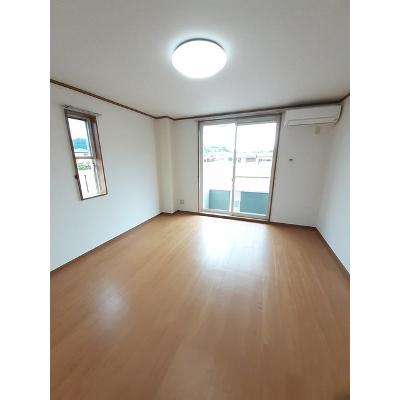 グレイスフル　ウッズ　ＳＪＫ 101【管理NO：1-011814001-01010】 ★家具家電は申し込み後に搬入します 2026年07月中旬入居可能の物件写真2