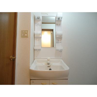 apartment 山口県防府市国衙４丁目６－１０ 

↓地図はこちらから