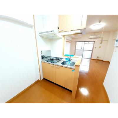 グロリオーサ 304【管理NO：1-014073201-03040】 ★家具家電は申し込み後に搬入します★ ★2026年09月中旬入居可能★の物件写真3