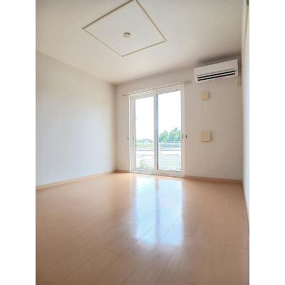 タツウイングⅡ 102【管理NO：1-016348201-01020】 ★家具家電は申し込み後に搬入しますの物件写真2