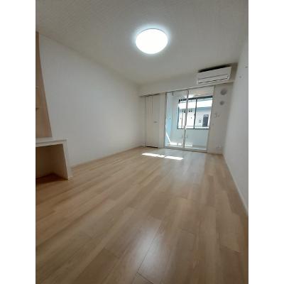 フラワーコート大津 105【管理NO：1-026936001-01050】 ★家具家電は申し込み後に搬入します★の物件写真2