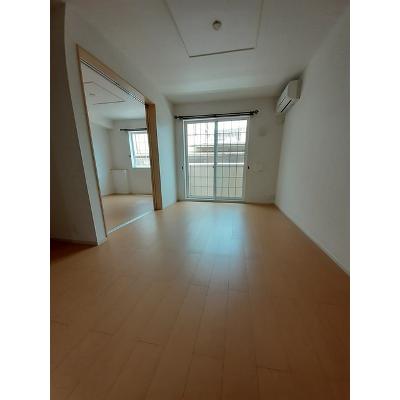 カーサフェリーチェ 104【管理NO：1-017556701-01040】 ★家具家電は申し込み後に搬入しますの物件写真2