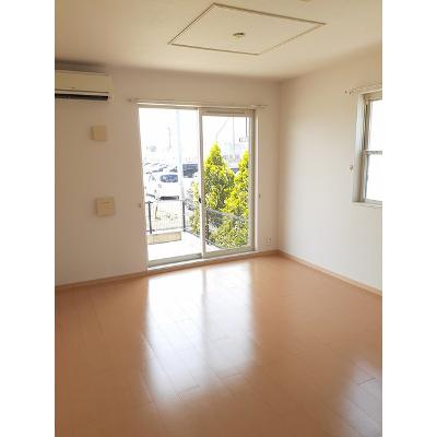 ヴィラ・グレイスフル　Ｂ 104【管理NO：1-016789102-01040】 ★家具家電は申し込み後に搬入します★の物件写真2