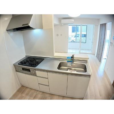 テラス　あもりＢ 102【管理NO：1-026011502-01020】 ★家具家電は申し込み後に搬入します 2026年07月中旬入居可能の物件写真3