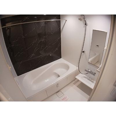 テラス　あもりＢ 102【管理NO：1-026011502-01020】 ★家具家電は申し込み後に搬入します 2026年07月中旬入居可能の物件写真4