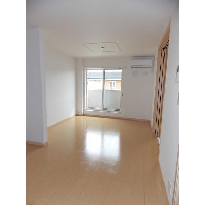 サンリットヒルⅡ 203【管理NO：1-016926702-02030】 ★家具家電は申し込み後に搬入します★ ★2026年09月上旬入居可能★の物件写真2