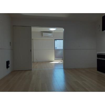 ソレイユメゾン 301【管理NO：1-026042201-03010】 ★家具家電は申し込み後に搬入します★ ★2026年10月上旬入居可能★の物件写真2